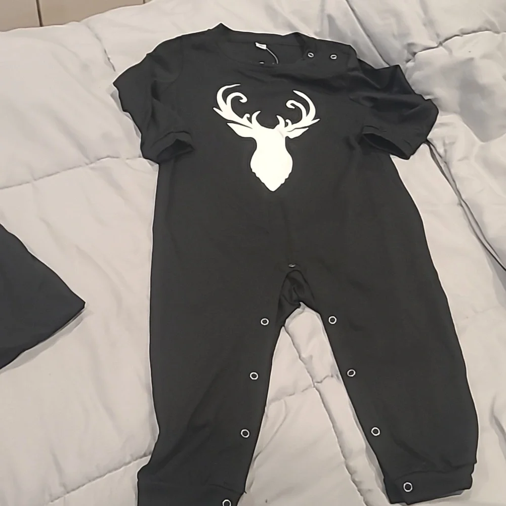 New kids deer buck footless jumper